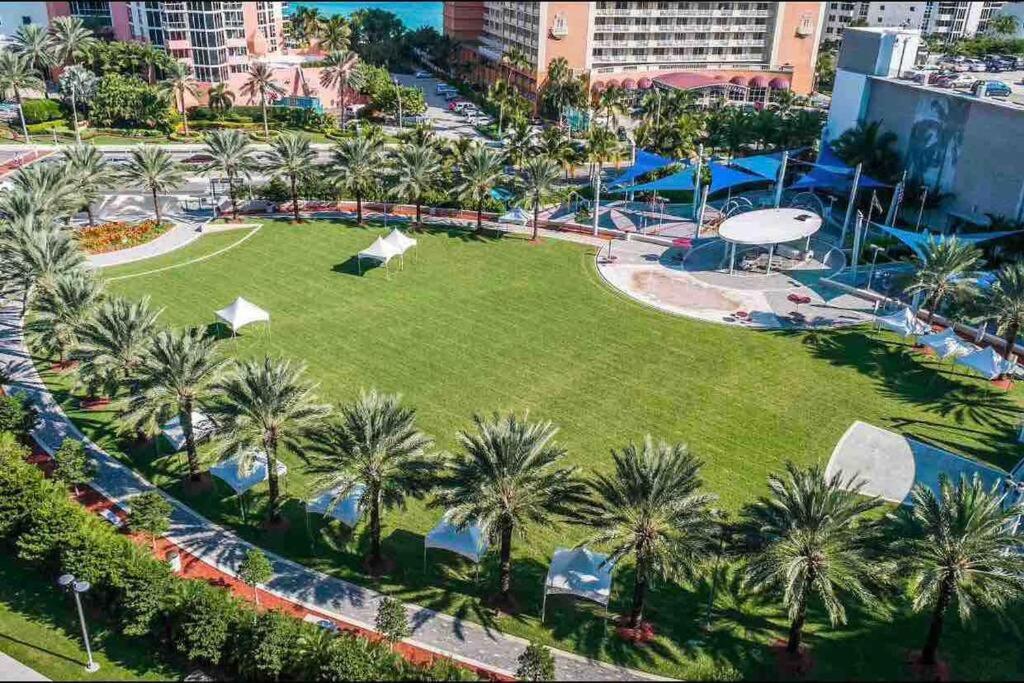 Miami Beach Collins Ave Apartments Free Parking Sunny Isles Beach Exterior foto