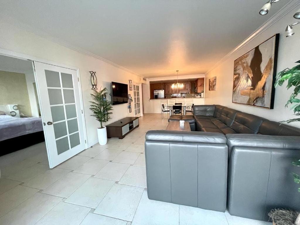 Miami Beach Collins Ave Apartments Free Parking Sunny Isles Beach Exterior foto