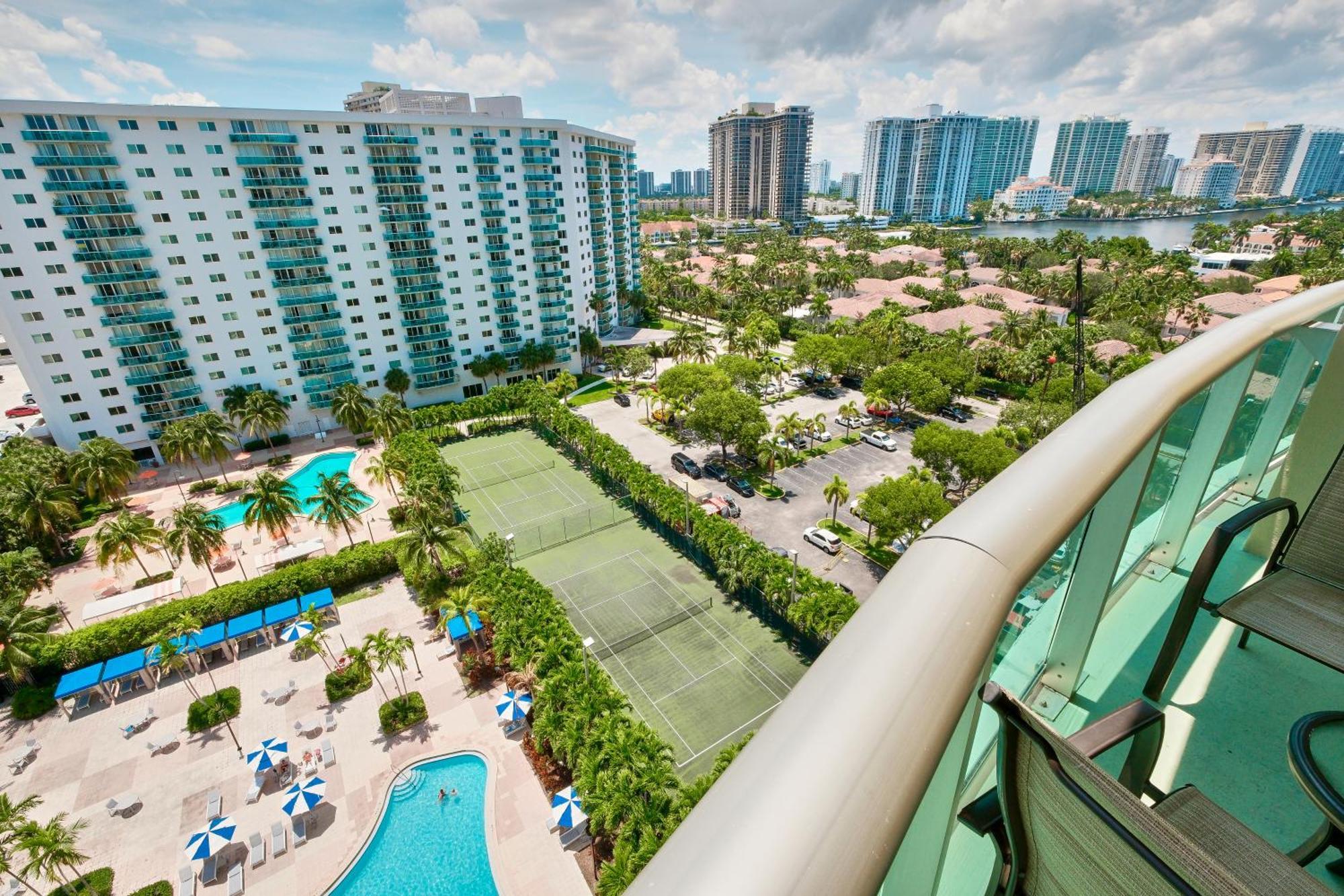 Miami Beach Collins Ave Apartments Free Parking Sunny Isles Beach Exterior foto